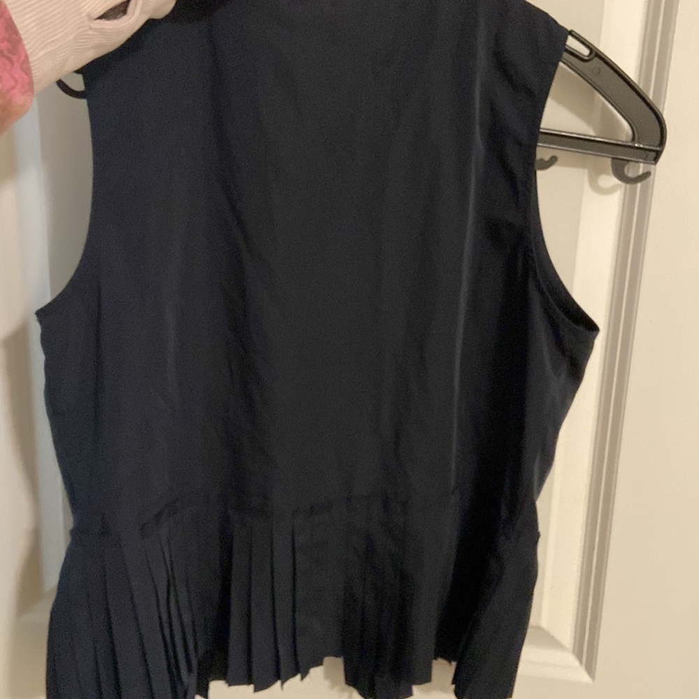 Navy cute vest with tassels - Picture 2 of 3